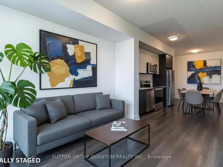 204 Burnhamthorpe Rd E #1105 — Photo 2