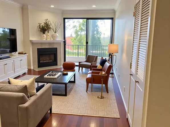 660 N Sweetzer Ave Unit 204, West Hollywood, CA 90048