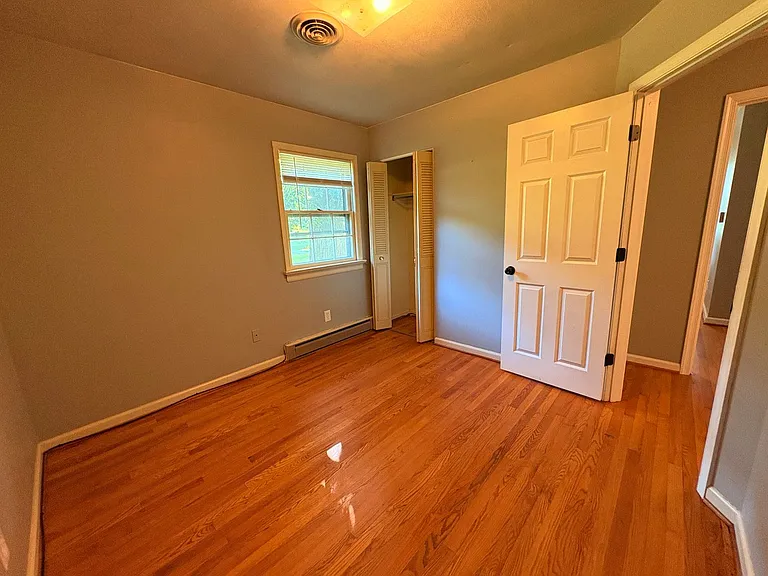 203 Fleetwood Dr — Photo 14