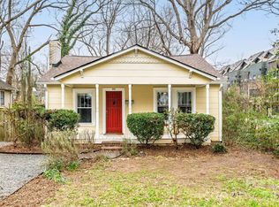 900 Sweetbriar St, Charlotte, NC 28205