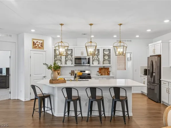 6525 Twin Brooks Ave, Las Vegas, NV 89139