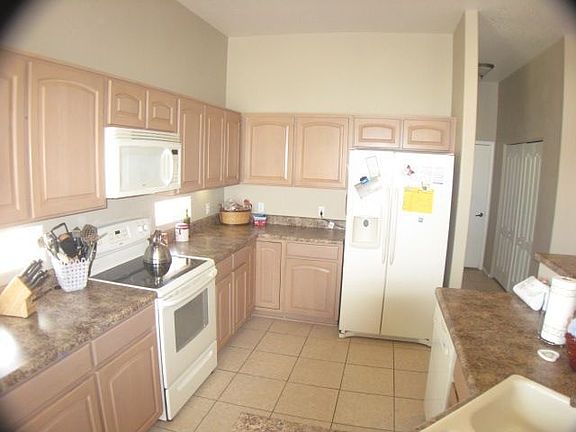 4th image of 2836 Provenza Dr