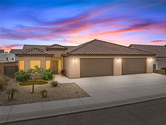 2nd image of 2034 E Kiowa Drive