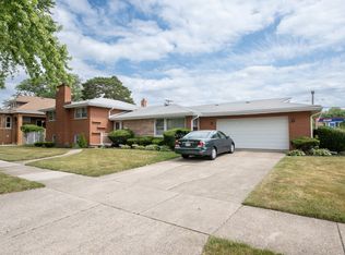 3027 Maple Ave, Brookfield, IL 60513