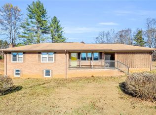 835 Oconee Creek Rd, Walhalla, SC 29691