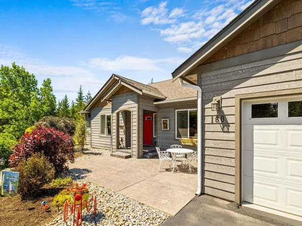 160 Cardinal Ln, Spirit Lake, ID 83869