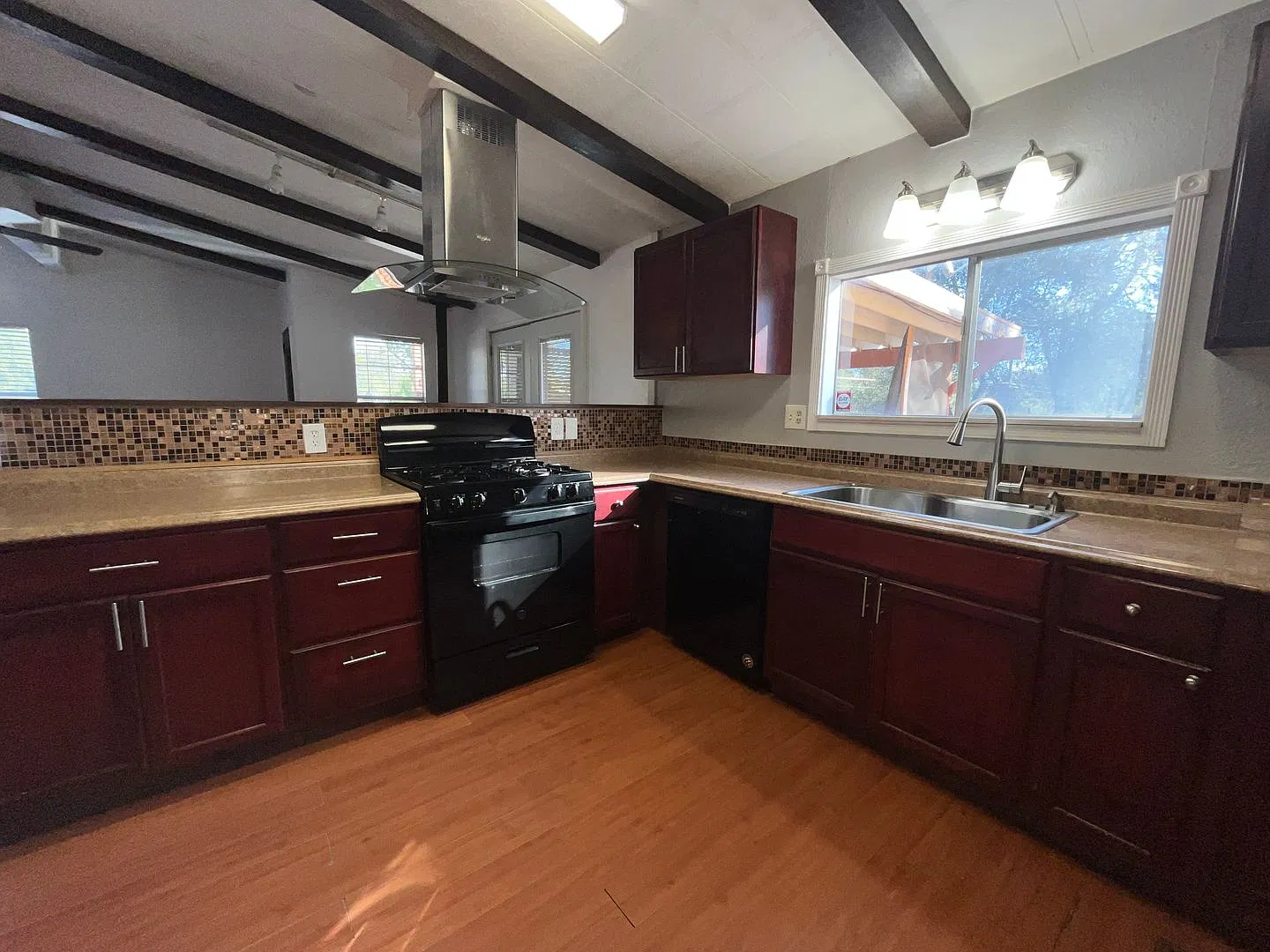 Move in by Oct 31, 2026 and get $200 off November and $200 December rent!! — Photo 3