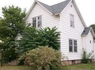 403 W Boone St, Marshalltown, IA 50158
