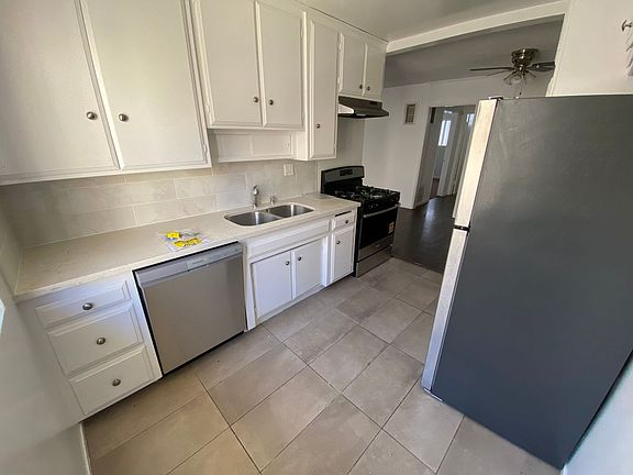 2nd image of 11836 Darlington Ave APT 6