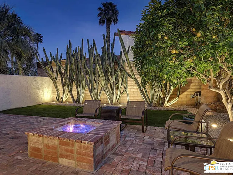 1347 Primavera Dr — Photo 46