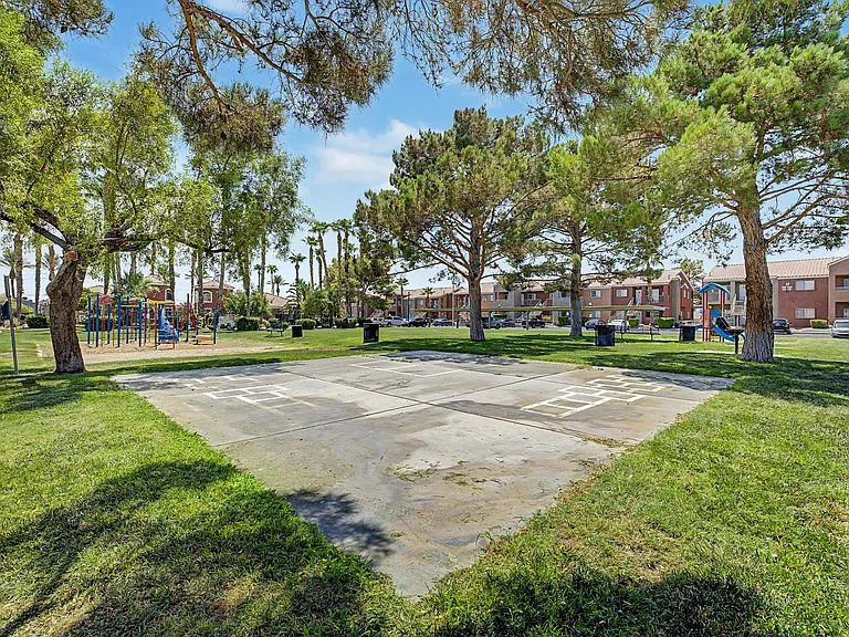 4730 E Craig Rd #26 — Photo 35