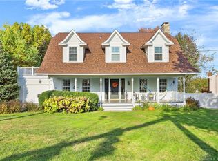 171 Courtland Ave, Stamford, CT 06906