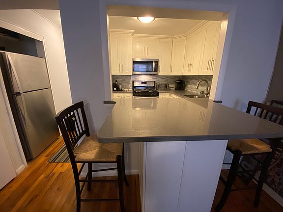 2nd image of 370 W Broadway APT 5X