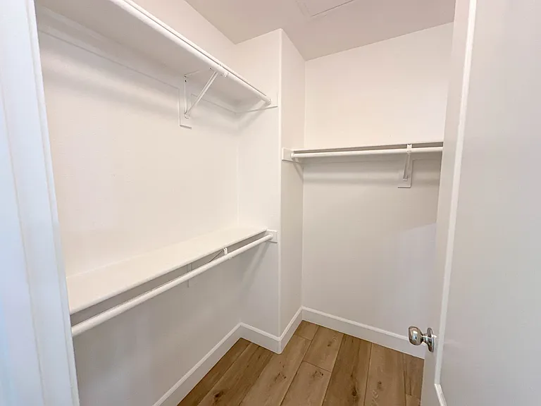 27712 Mahogany Row — Photo 11
