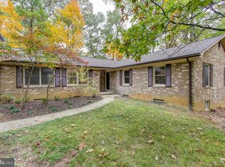 6510 Pine Lane Dr, Suitland, MD 20746