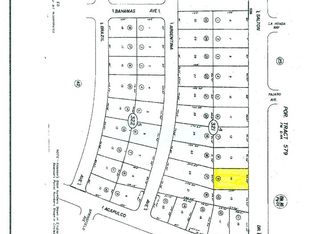 959 Salton Dr, Thermal, CA 92274