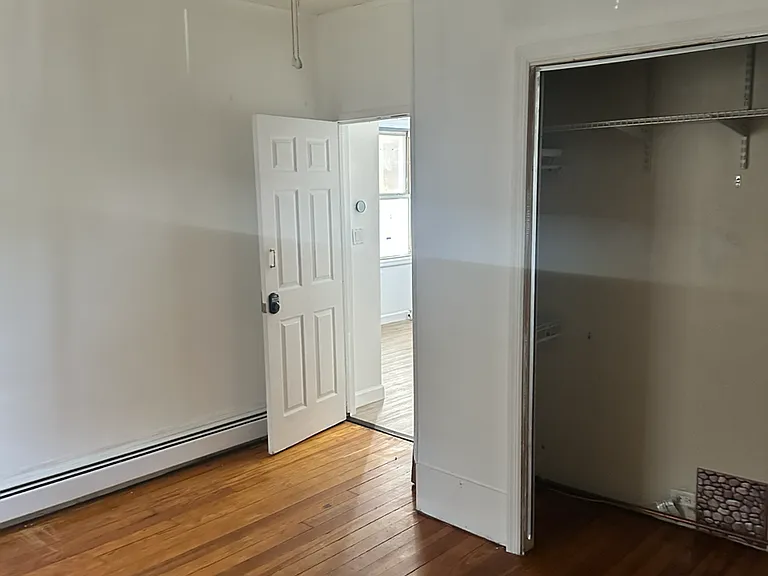 626 Jackson Ave #1 — Photo 3
