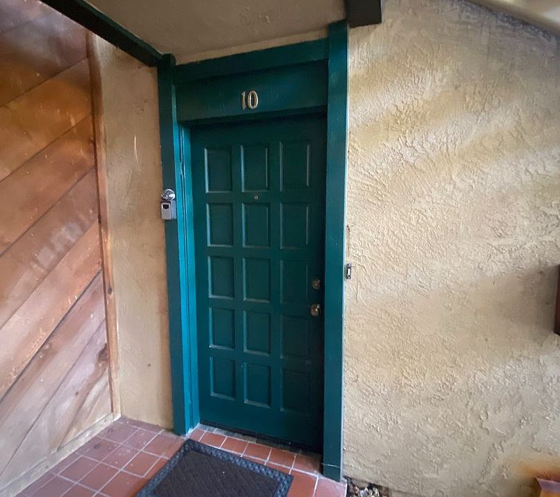 1st image of 570 Peach St APT 10