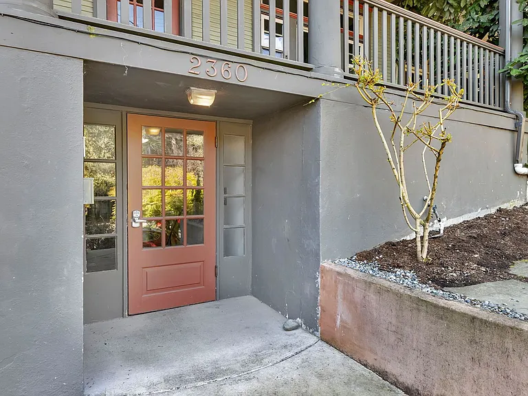 2360 NW Glisan St — Photo 17