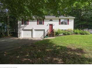 17 Terrace Dr, Windham, ME 04062