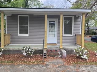 1701 Grove St, Savannah, GA 31401