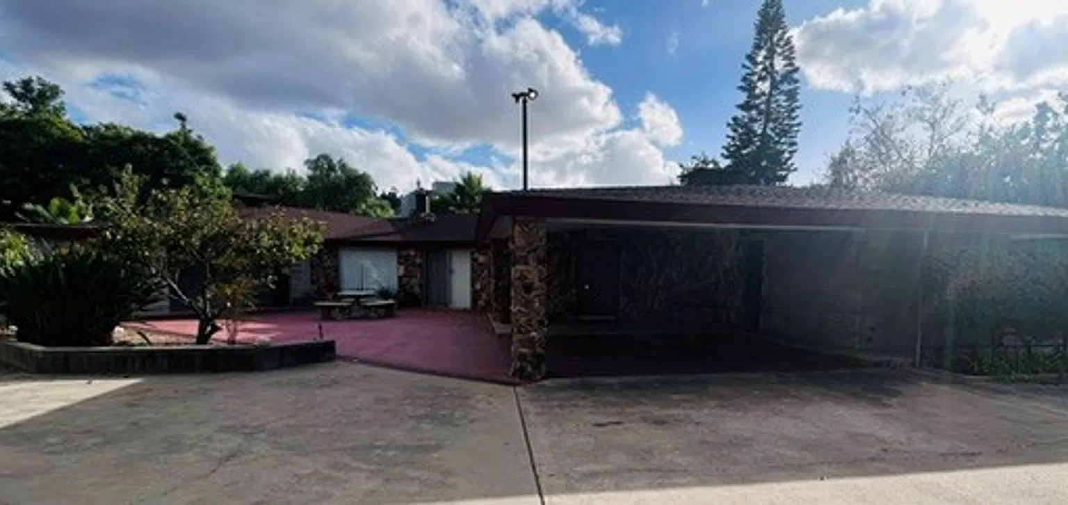 4bed/2 Bath Home Available Now! Near Major Freeways And So Much More! — Photo 1