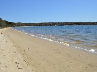 30 Whistlers Way, East Falmouth, MA 02536