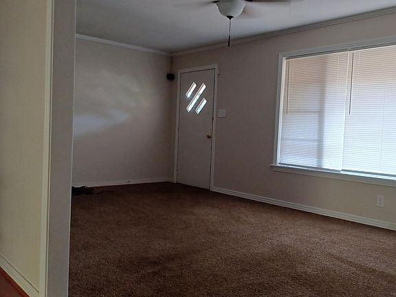 3rd image of 2115 Beverly Dr