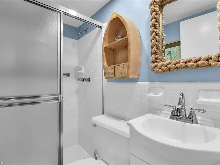 1295 Gulf Shore Blvd S #218 — Photo 11