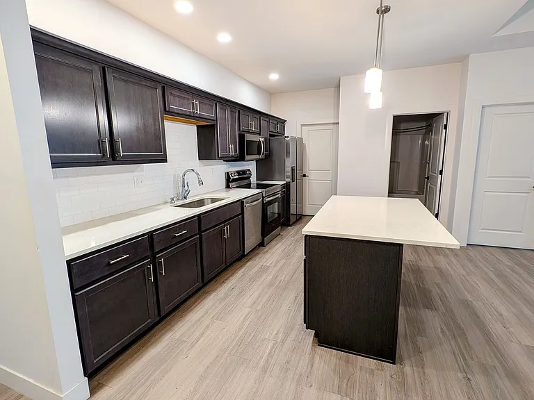 1860 Vision Ct — Photo 6