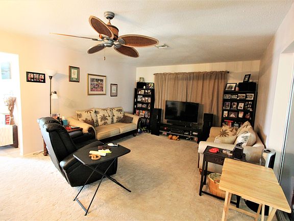 3rd image of 417 Matares Dr
