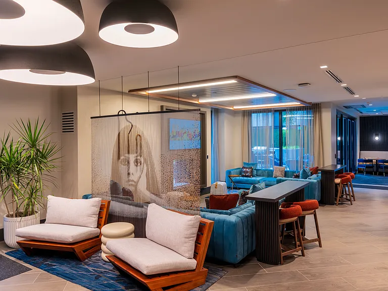 Resident Entertainment Lounge