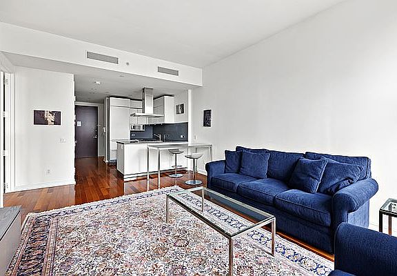 4th image of 101 Warren St APT 1040