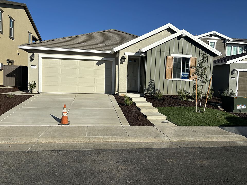 1st image of 3398 Trumpet Vine Dr