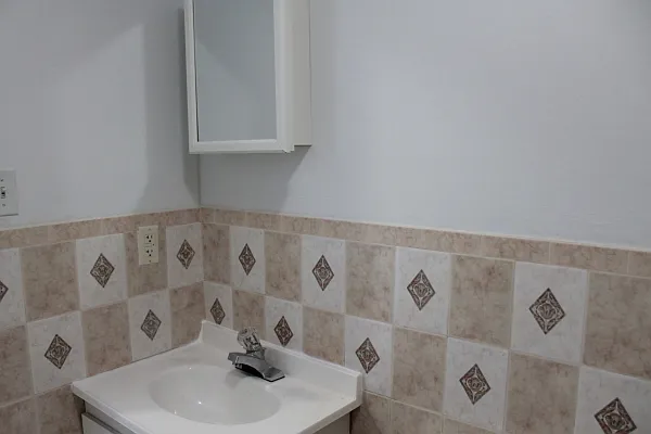 Rented by H.P. Greenfield Real Estate | media 7