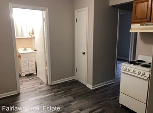 515 W Washington St APT 11, Champaign, IL 61820