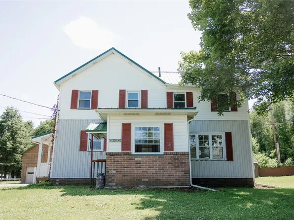 30 Elk St, Corry, PA 16407