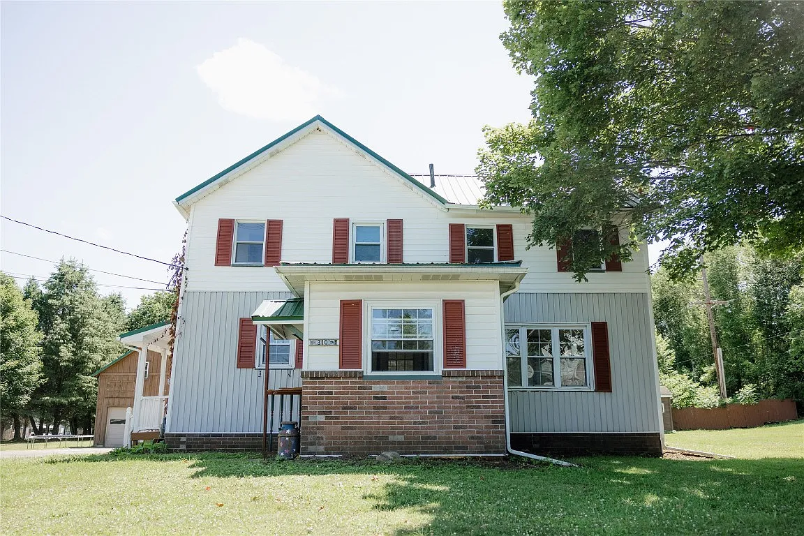 30 Elk St photo 1