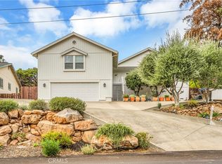 16789 Hawks Hill Rd, Hidden Valley Lake, CA 95467