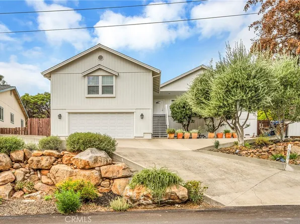 16789 Hawks Hill Rd, Hidden Valley Lake, CA 95467