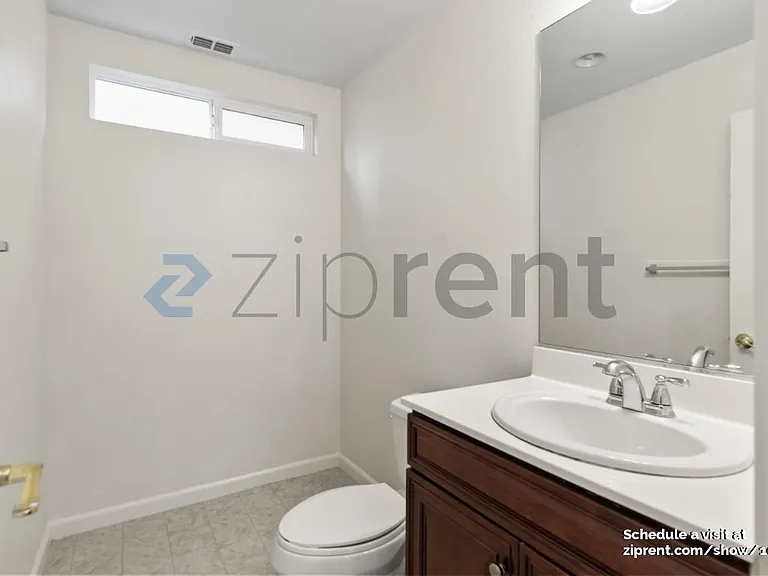 419 Malcolm Dr — Photo 35
