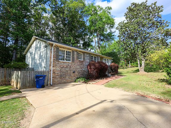4th image of 7892 Cook Rd