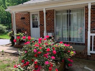 101 Heppel Rd, North Chesterfield, VA 23236