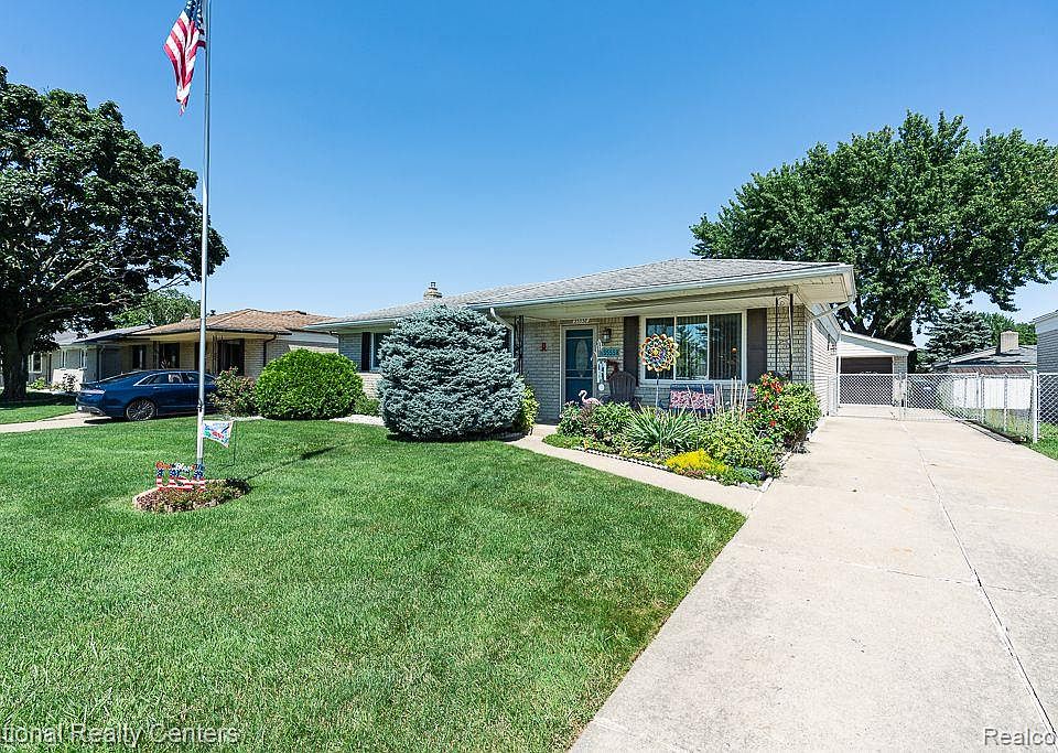 1st image of 35558 Remington Dr