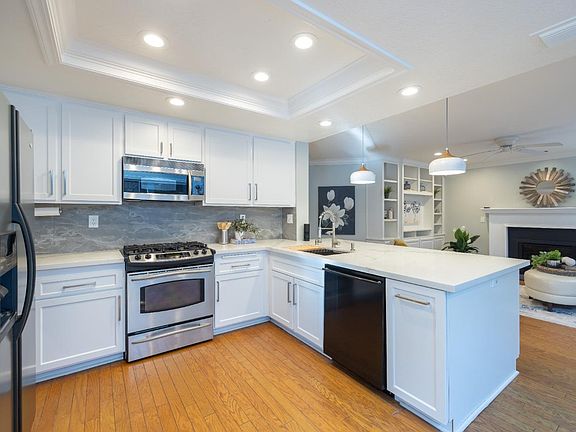 2nd image of 3107 Strand Road