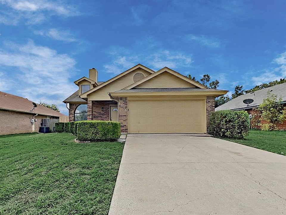 1st image of 1618 Oxford Dr