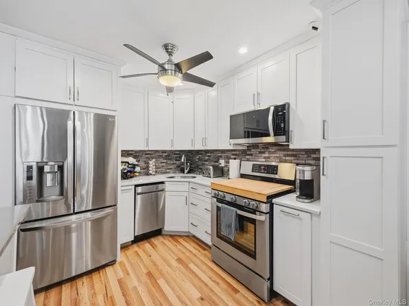 316 Parkside Drive #316, Suffern, NY 10901