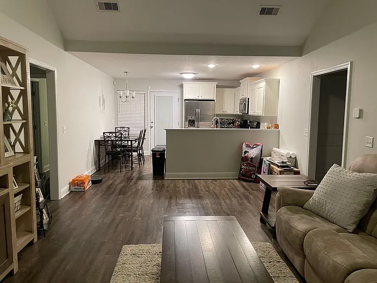 6038 Virginia Pine Ave — Photo 3