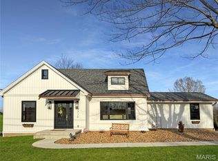 1716 Pottery Rd, Washington, MO 63090