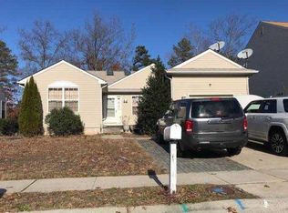 46 Clubhouse Ln, Mays Landing, NJ 08330